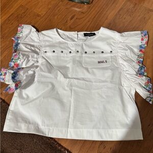 Monnalisa kids top. Size 7 white
